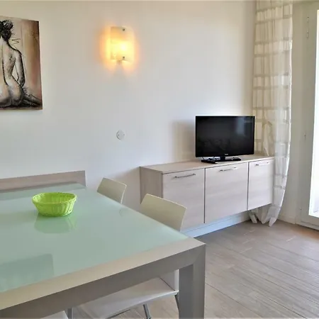 Todaro Apartmán *